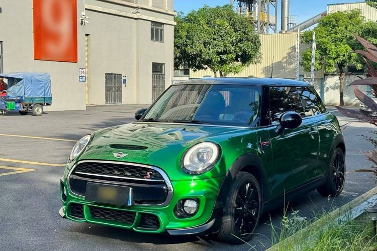 Used MINI 2016 2.0T COOPER S Pioneer Edition Exterior 12