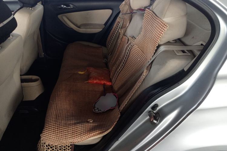 Used Volkswagen Lavida 2013 Classic 1.6L Manual Fashion Edition