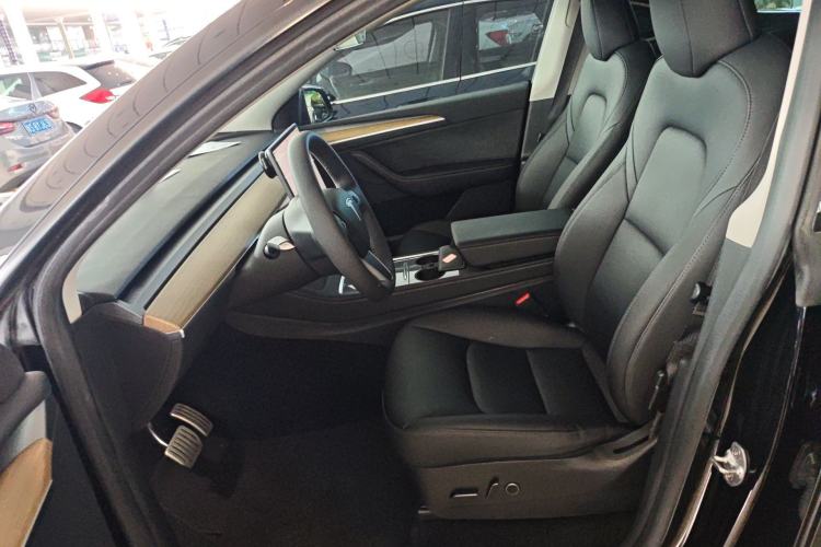 Used Tesla Model Y 2021 Performance High-Performance All-Wheel-Drive Version
