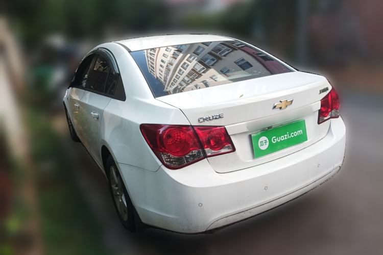 Used Chevrolet Cruze 2011 1.6L SE MT Transformers Edition