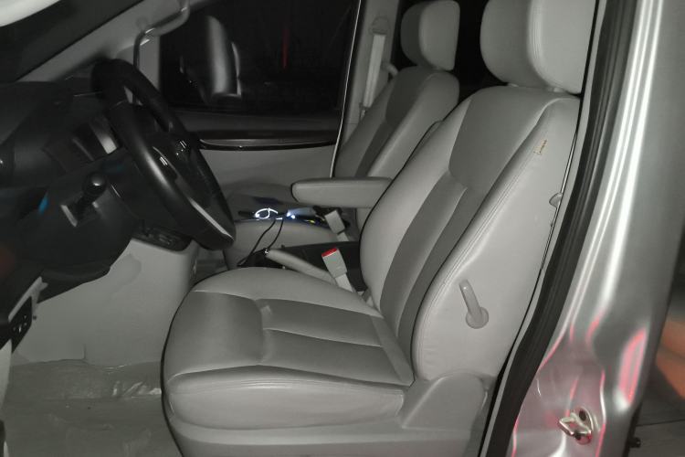 Used JAC Refine M5 2017 2.0T Gasoline Automatic Prestige Edition