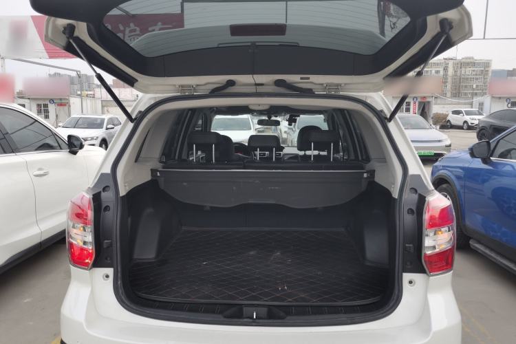 Used Subaru Forester 2015 2.0i Special Edition Commemorative Model
