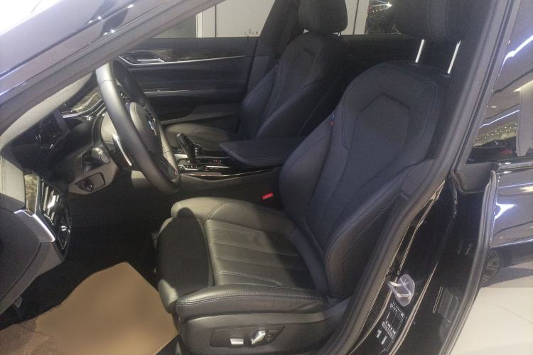 Used BMW 6 Series GT 2024 630i M Sport Luxury Package Left Front Seat