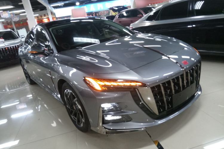 Used Hongqi H6 2023 2.0T Zhiyi Version