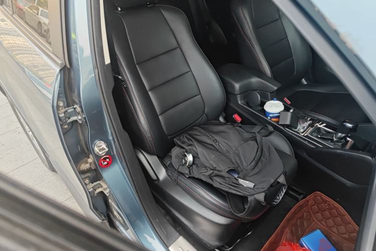 Used Mazda CX-5 2015 2.0L Automatic Two-Wheel Drive Urban Version
