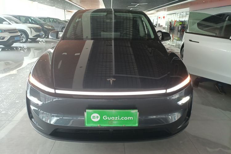 Used Tesla Model Y 2025 Rear-Wheel Drive First Edition Front