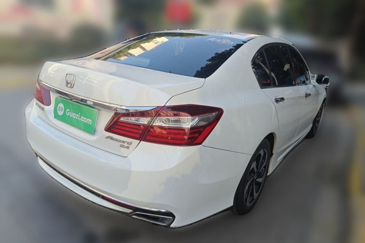 Used Honda Accord 2016 2.4L Luxury Edition
