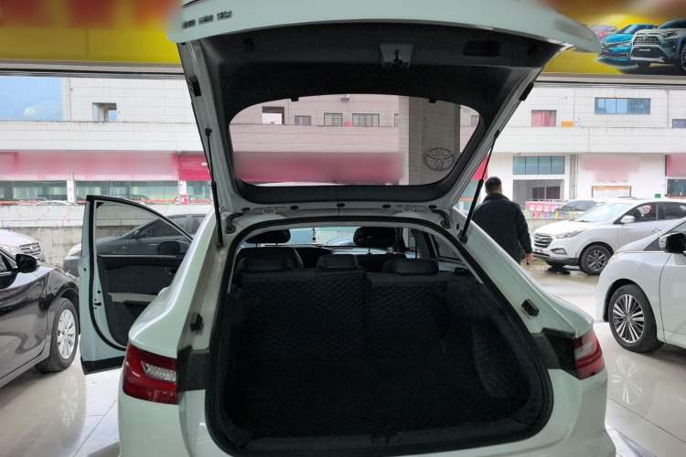 Used Baojun RC-6 2019 1.5T CVT 24-Hour Online Prestige Edition