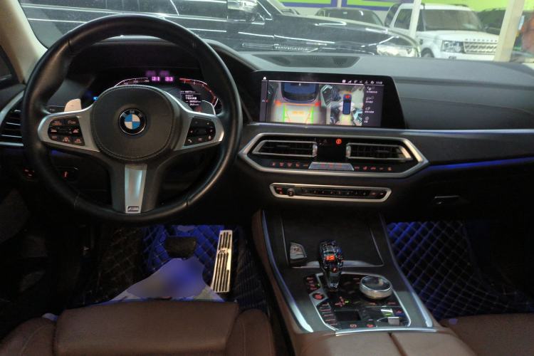 Used BMW X5 2021 xDrive40i Luxury Model with M Sport Package