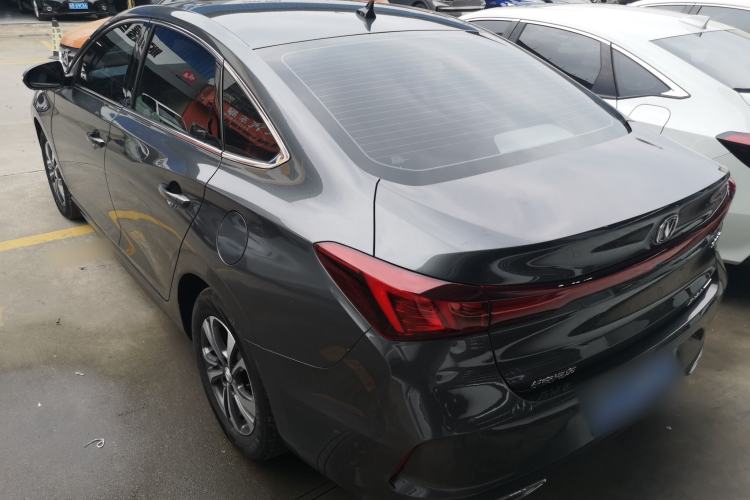 Used CHANGAN Eado 2023 Changan Edition PLUS Blue Whale NE 1.4T GDI DCT Prestige Version
