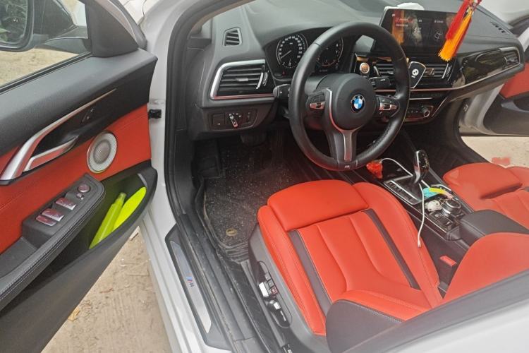 Used BMW 1 Series 2022 120i M Sport Night Edition Interior 2