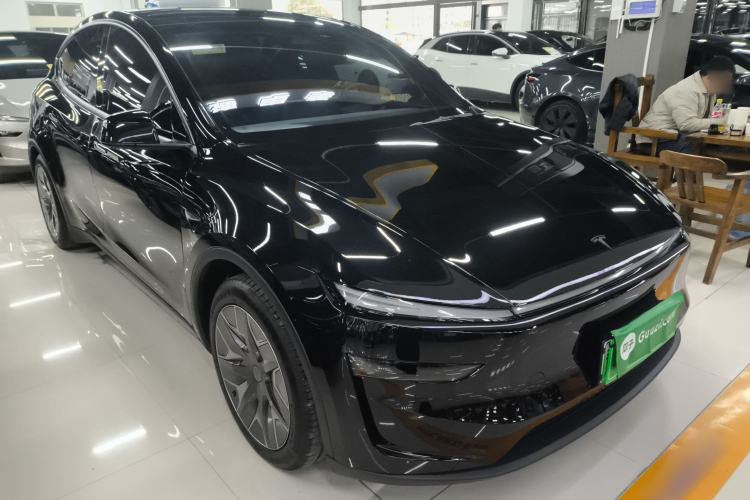 Used Tesla Model Y L 2025 Model Long-Range All-Wheel-Drive Version