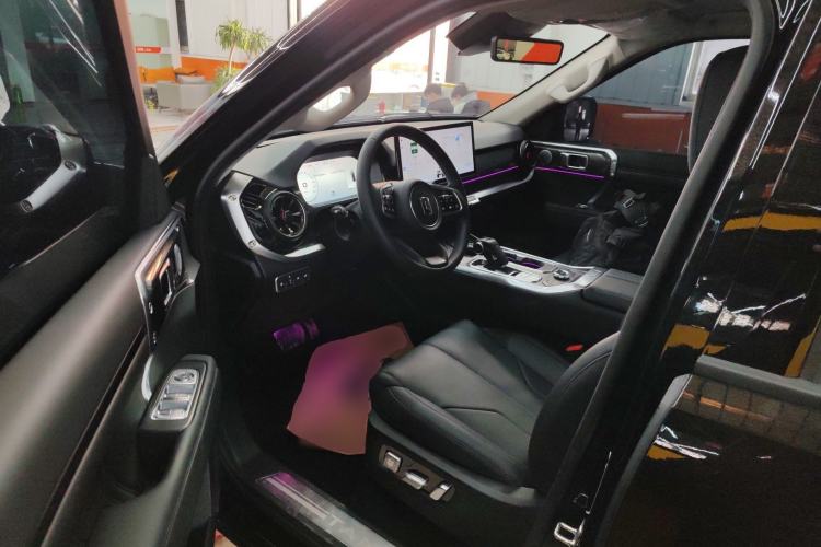 Used Tank 400 New Energy 2024 Hi4-T Off-Road Edition Driver Seat