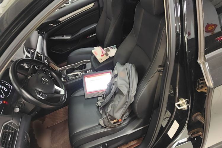 Used Honda Accord 2018 260TURBO Luxury Edition China VI Left Front Seat