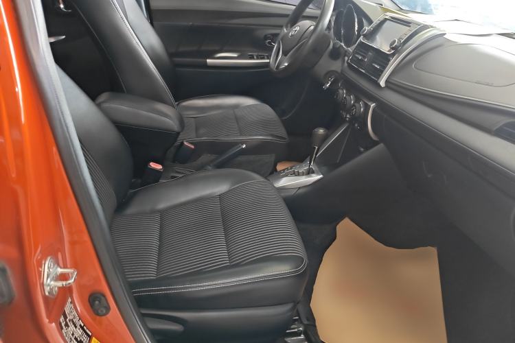 Used Toyota YARiS L Zhi Xuan 2015 1.5G Automatic Orange Limited Edition Right Front Seat