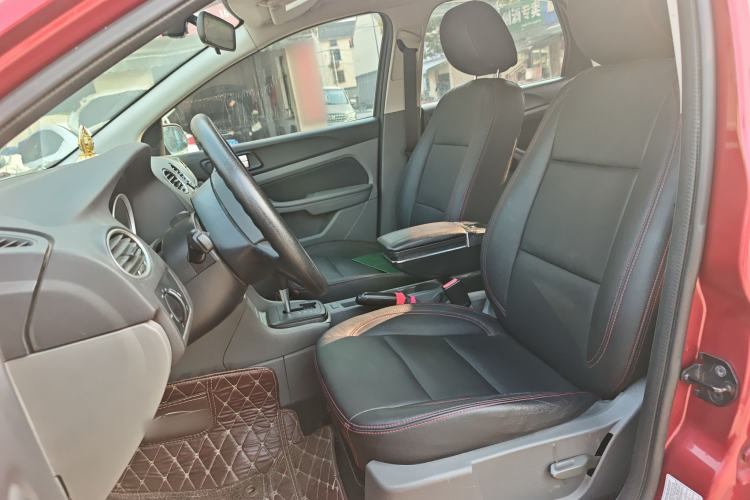 Used Ford Focus 2013 Hatchback Classic 1.8L Automatic Base Model