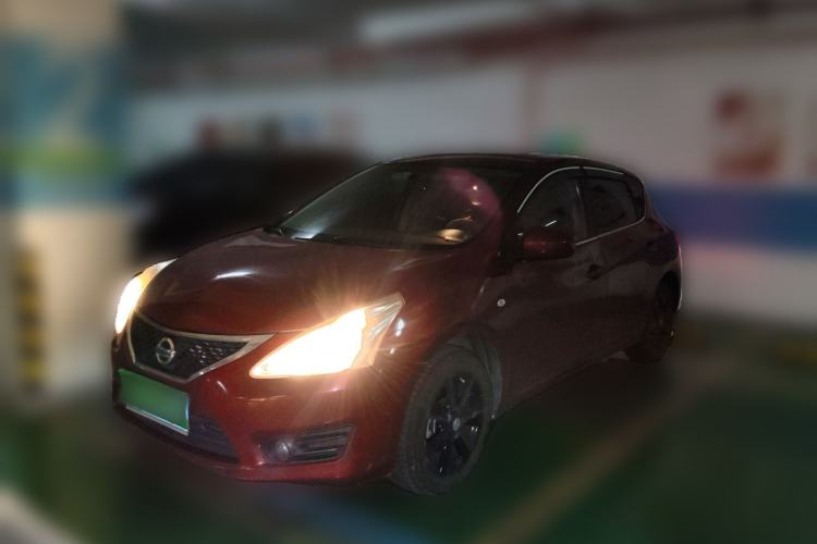 Used Nissan Tiida 2011 1.6L CVT Smart Version