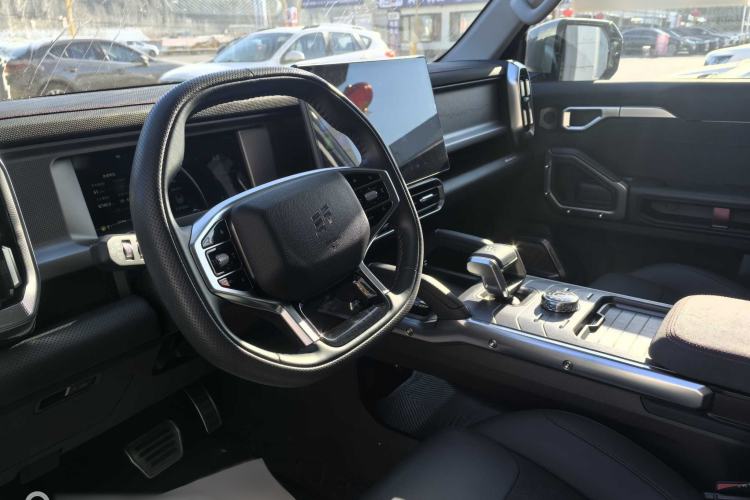 Used JETOUR Traveler 2023 2.0T All-Wheel-Drive CrossPRO
