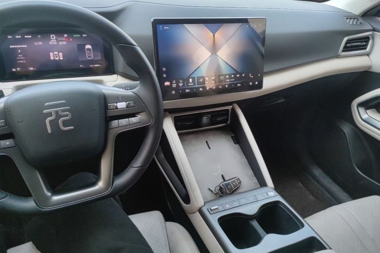 Used BYD Yuan UP 2025 Intelligent Driving Version 401 KM Dynamic Edition