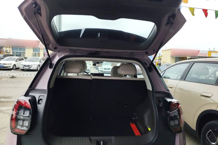 Used AION UT 2025 330 Starlight Edition Trunk