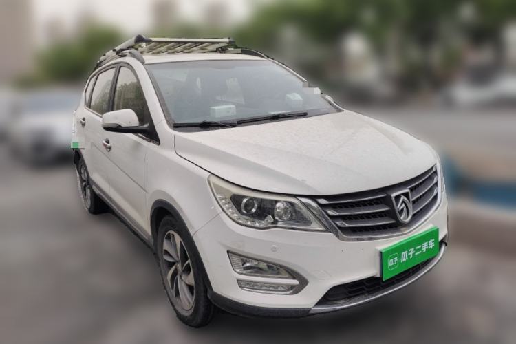 Used Baojun 560 2016 1.8L Manual Luxury Edition