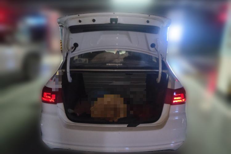 Used Volkswagen Santana 2016 1.4L Manual Fashion Edition Trunk