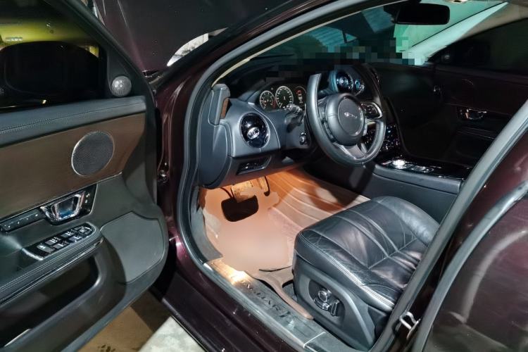 Used Jaguar XJ 2016 XJL 2.0T Two-Wheel-Drive Elegant Business Edition