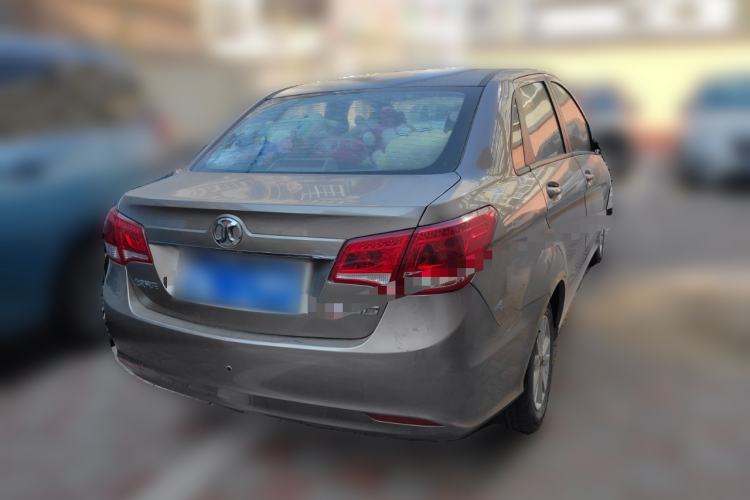 Used BAIC E Series 2013 Sedan 1.5L Manual Lotte Edition