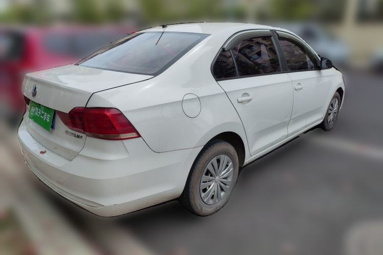 Used Volkswagen Santana 2016 1.6L Manual Fashion Edition Rear Right 45 Deg