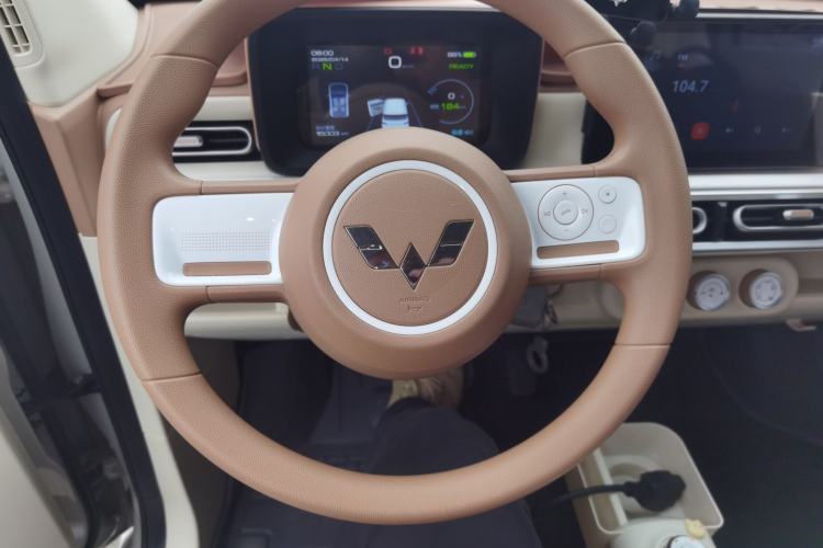 Used Wuling Hongguang MINIEV 2024 3rd Generation 215km Advanced Version Steering Wheel