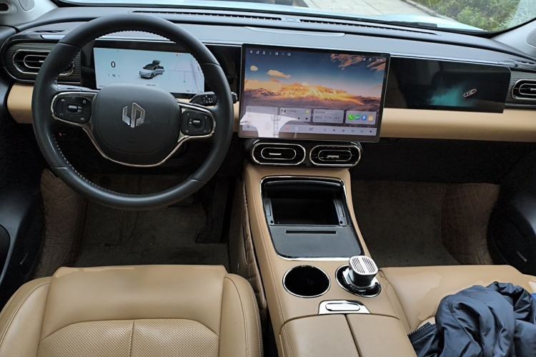 Used Leapmotor C11 2024 All-Electric 580 Luxury Edition
