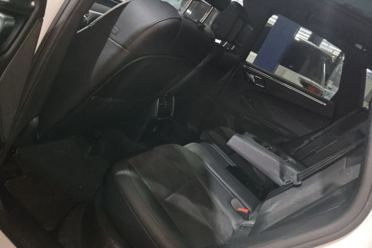 Used Porsche Macan 2018 Macan 2.0T