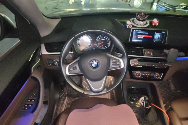 Used BMW X1 2020 sDrive20Li Fashion Model Steering Wheel