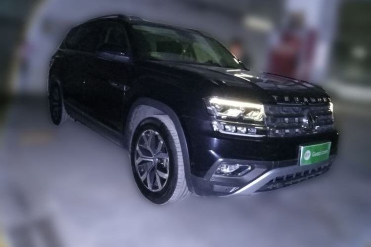 Used Volkswagen Teramont 2017 380TSI Four-Wheel Drive Luxury Edition Front Right 45 Deg