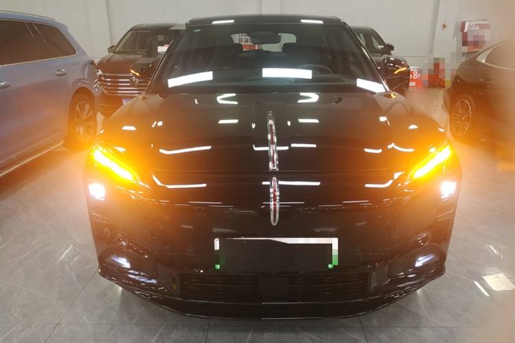 Used Hongqi Tiangong 08 2025 680 Ultra Four-Wheel-Drive Version
