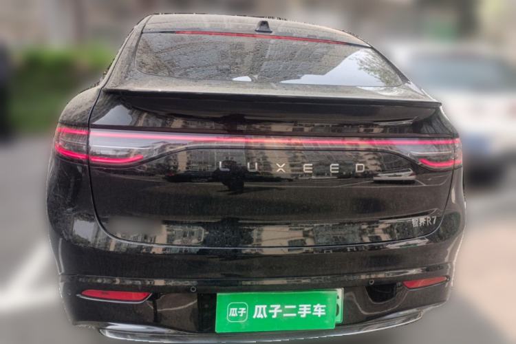 Used Hima Luxeed R7 2024 All-Electric 802 km Max Rear