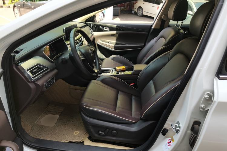 Used CHANGAN Raeton CC 2018 1.5T Automatic Zunya Model China V Standard Left Front Seat