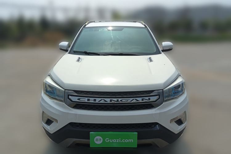 Used CHANGAN CS75 2014 2.0L Manual Luxury Version China IV Standard
