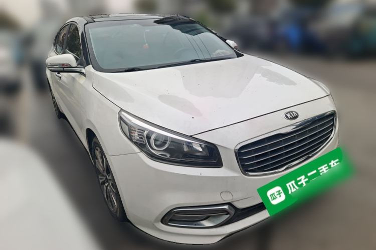 Used Kia K4 2014 1.8L Automatic DLX Front Right 45 Deg