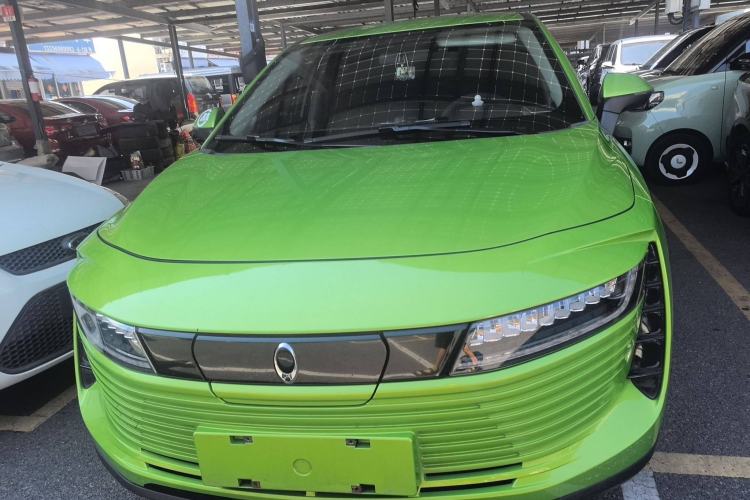 Used ORA iQ 2018 High-Range Model Ambitious Version Exterior 1