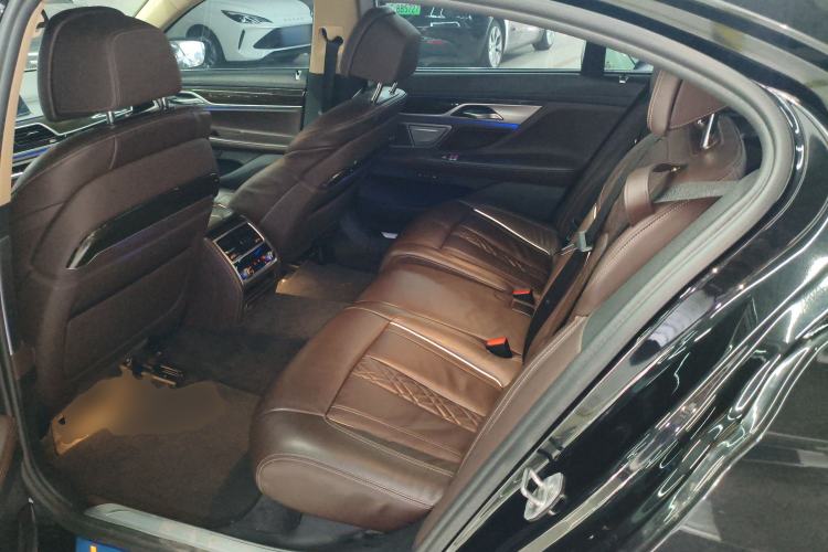 Used BMW 7 Series 2021 730Li Luxury Package Left Rear Seat