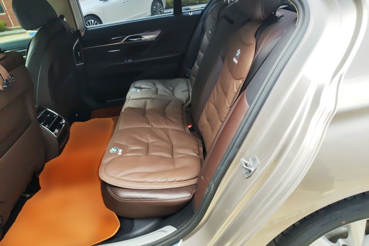 Used BMW 7 Series 2016 730Li Leading Model
