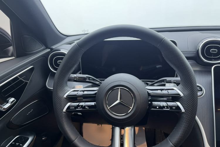 Used Mercedes-Benz C-Class 2024 C 200 L Sport Edition Interior 3