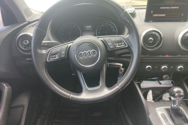 Used Audi A3 2019 Limousine 35 TFSI Fashion Edition China V standard
