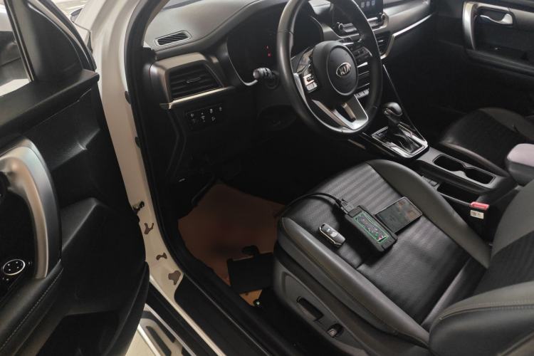 Used Kia Sportage R 2018 2.0L Automatic Smart Luxury Version China V Standard Driver Seat