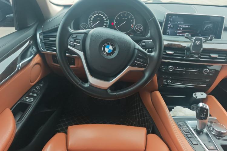 Used BMW X6 2015 xDrive28i
