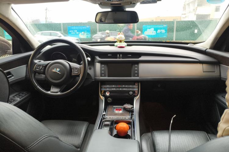 Used Jaguar XFL 2017 XFL 2.0T 240PS Luxury Edition