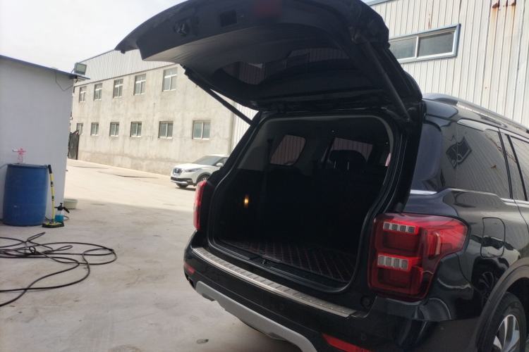 Used GAC Trumpchi GS8 2017 320T Four-Wheel Drive Luxury Smart Connectivity Version (7 Seats) Trunk