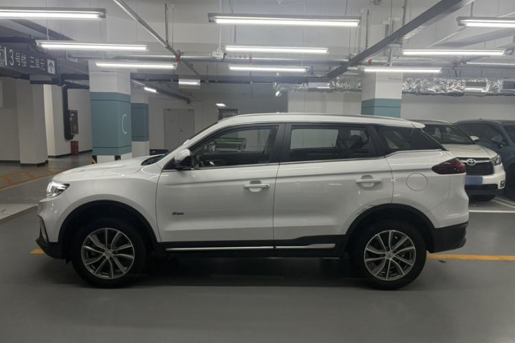 Used Geely Auto Emgrand X7 Sport 2020 1.8TD DCT Two-Wheel Drive Smart Connect 4G-Enabled Version
