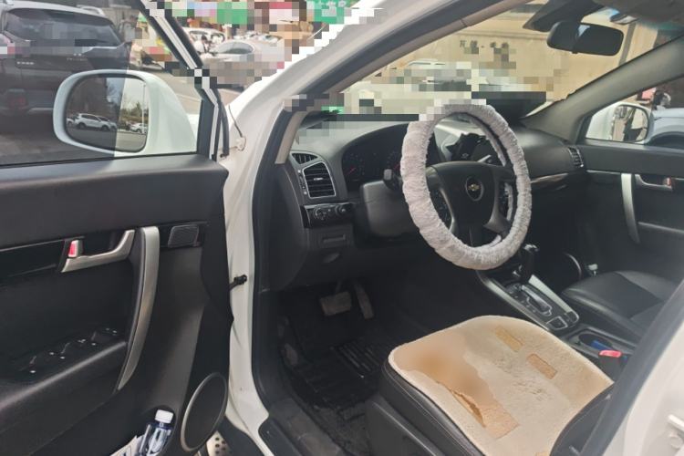 Used Chevrolet Captiva 2012 2.4L 4x4 Flagship Edition 7 Seats Driver Seat